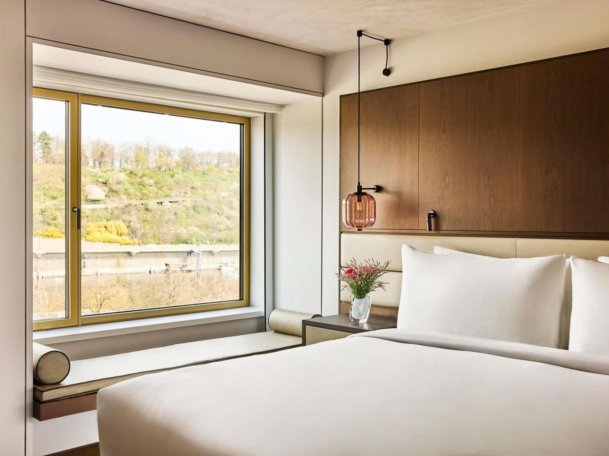 Intercontinental 5* Prag