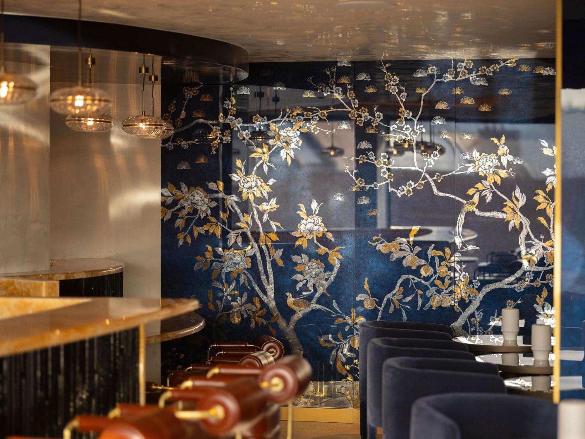 Intercontinental 5*