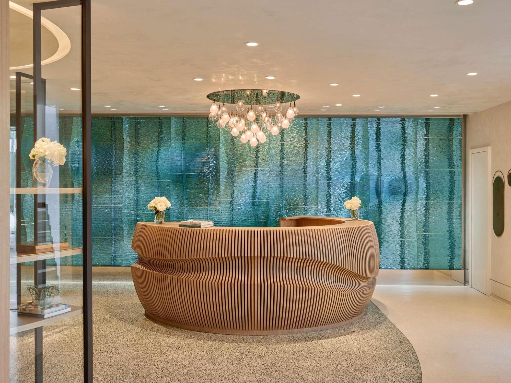 Hotel Intercontinental 5*